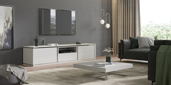 Móvel de sala branco com mesa de centro e sofá